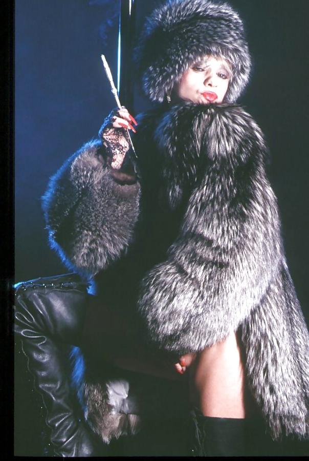 22P Smoking Fetish in Furs and high heel boots 