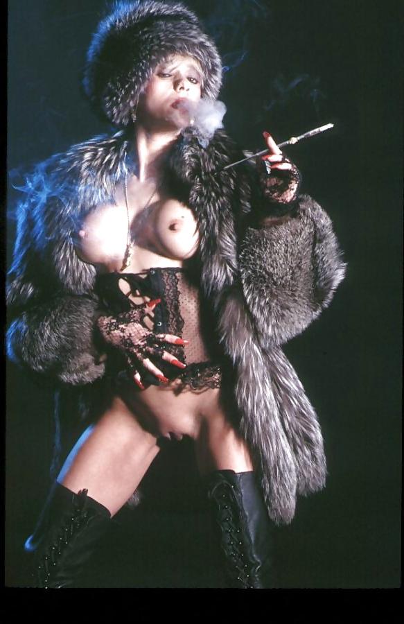 22P Smoking Fetish in Furs and high heel boots 