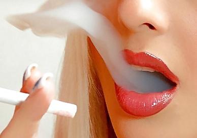 8P Beautiful smoking