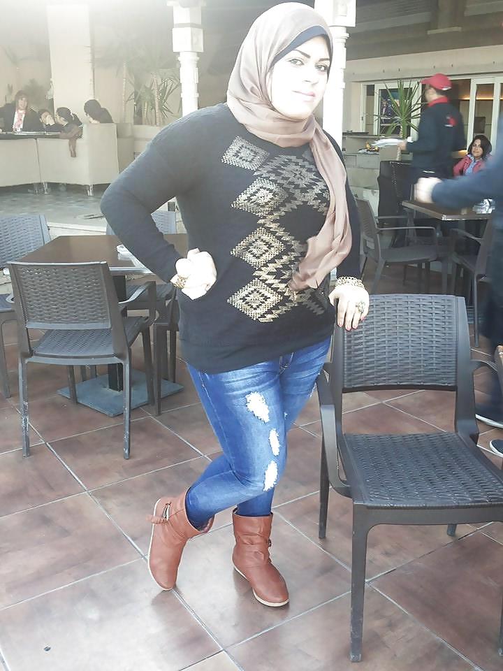 20P Egyptian Big Tits Girls of Alexandria 10 : The Milfs 