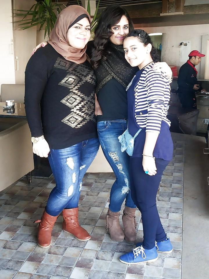 20P Egyptian Big Tits Girls of Alexandria 10 : The Milfs 