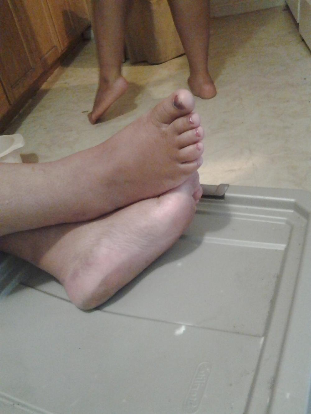 13P Bbw feet