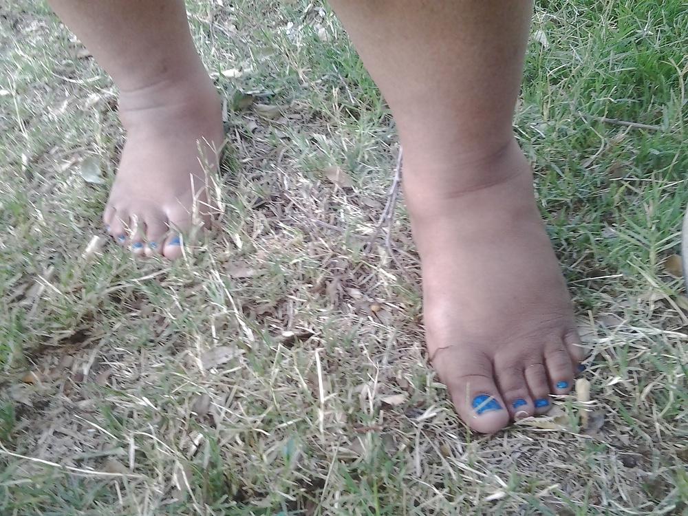 13P Bbw feet