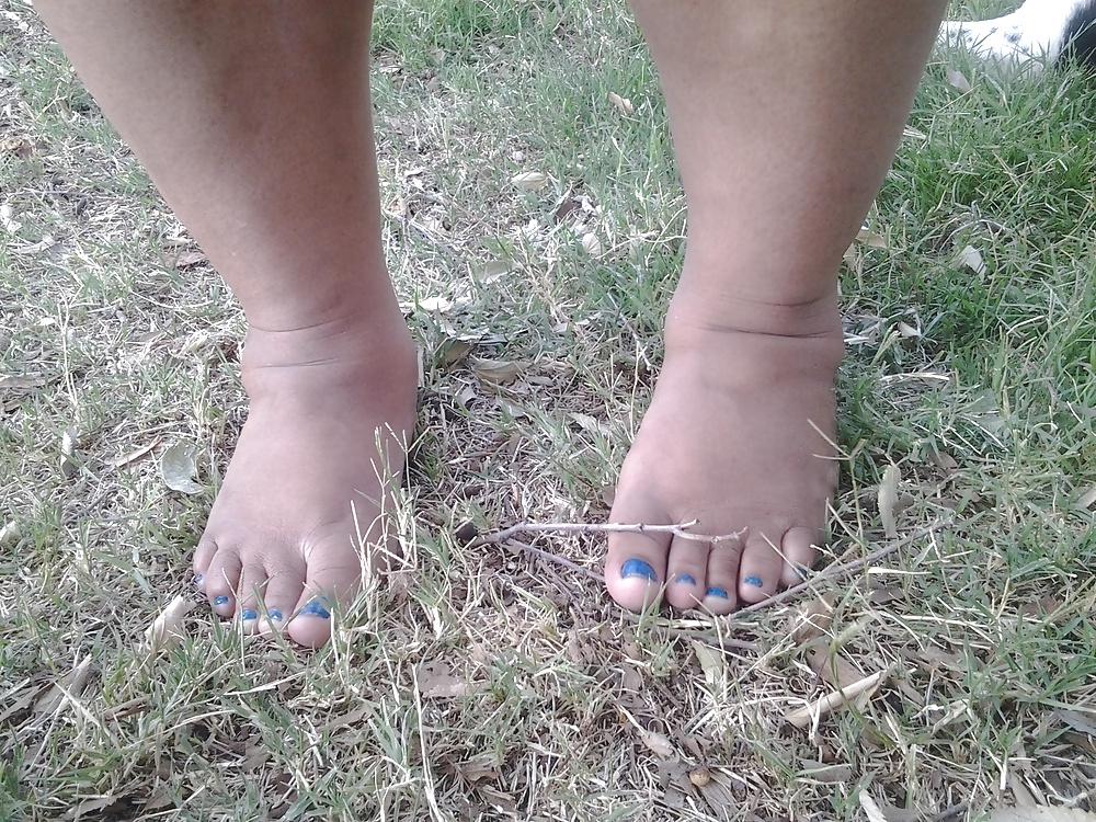 13P Bbw feet