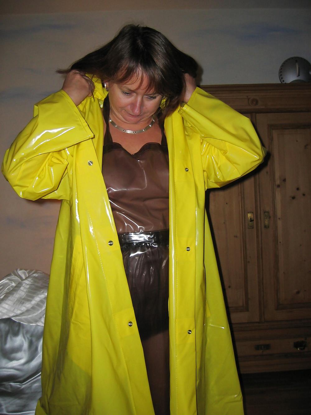 21P MILF full in PVC