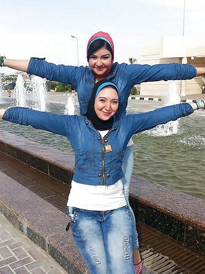 25P Egyptian Big Tits Girls of Alexandria 