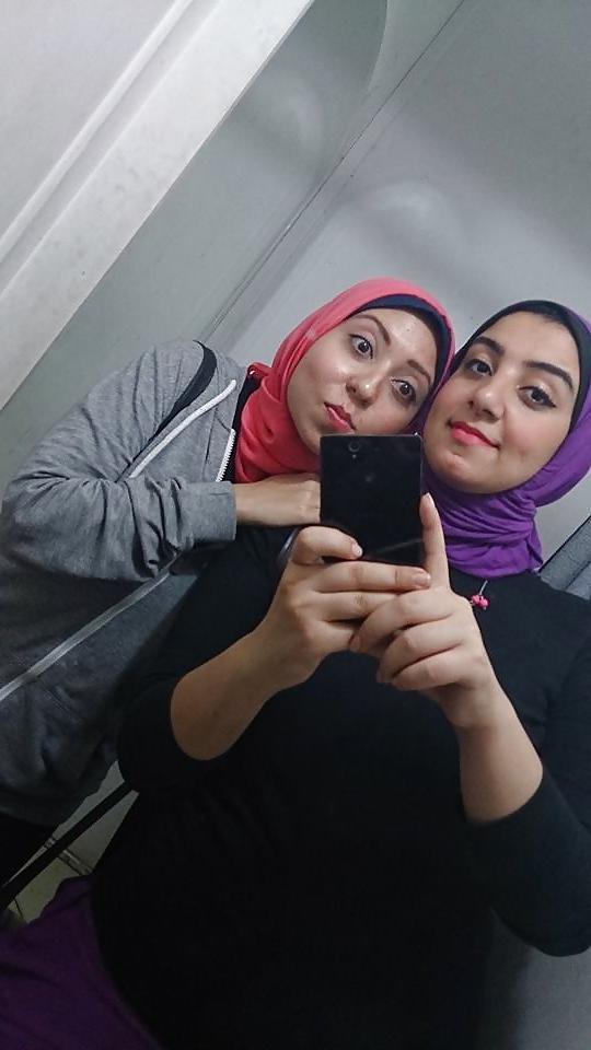 25P Egyptian Big Tits Girls of Alexandria 