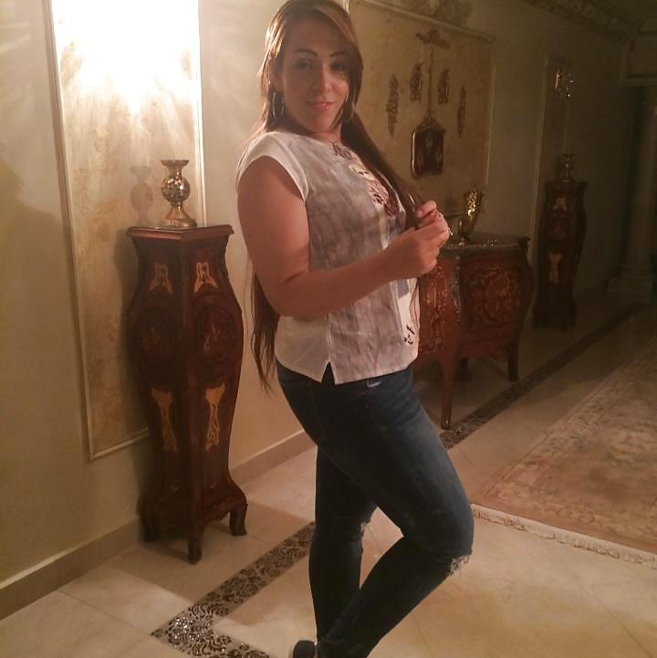 25P Egyptian Big Tits Girls of Alexandria 