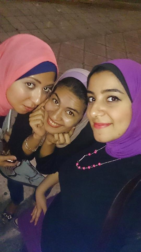 25P Egyptian Big Tits Girls of Alexandria 