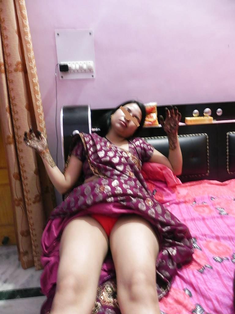 25P Indian cpl threesome 