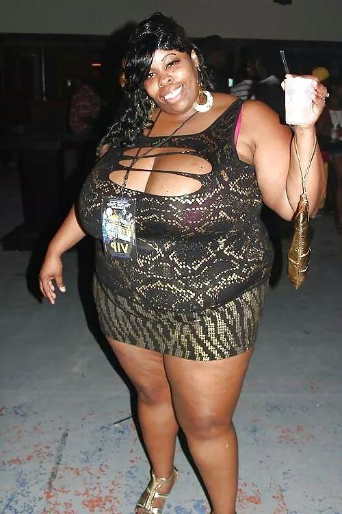 22P Sexy black curves