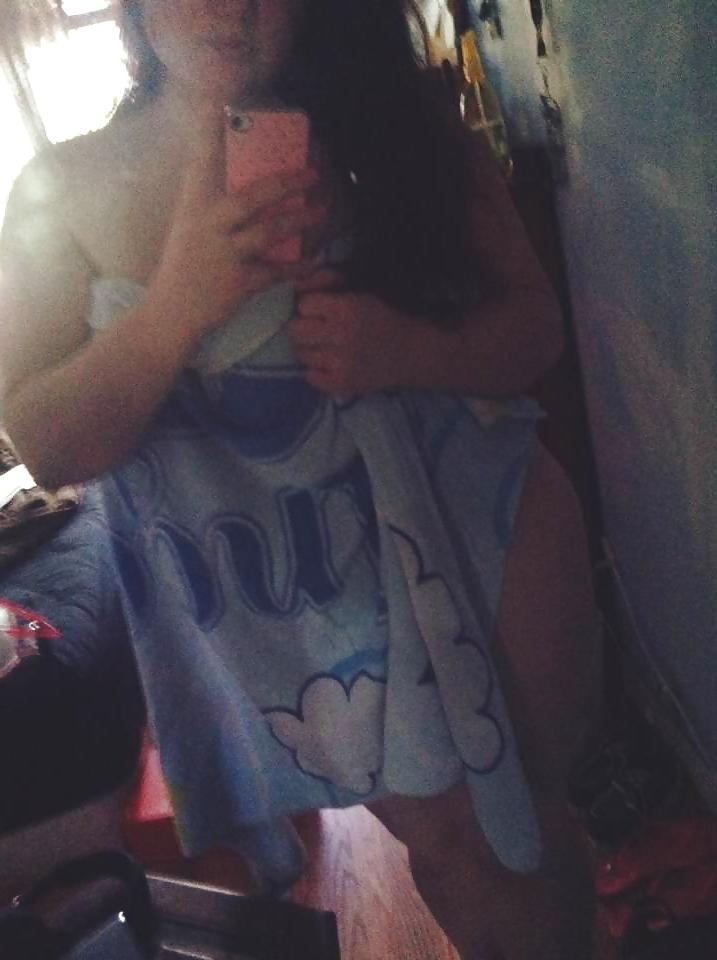 17P Amazing Girl With Huge Tits