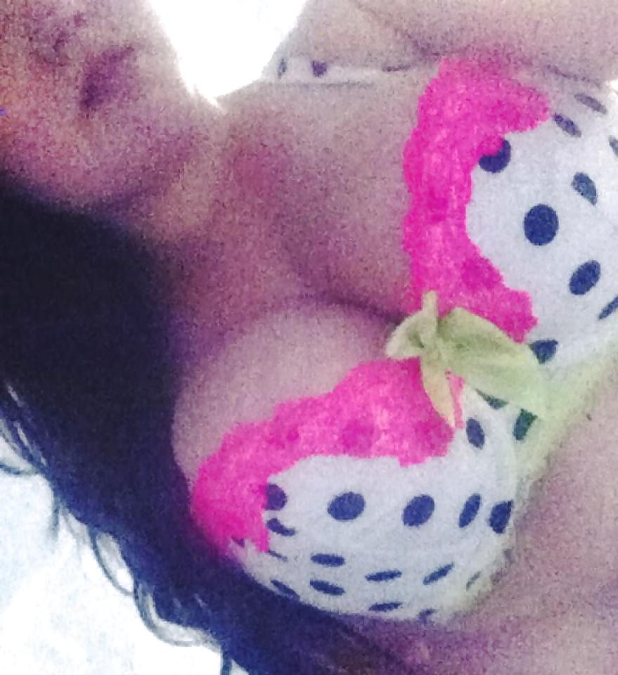 17P Amazing Girl With Huge Tits