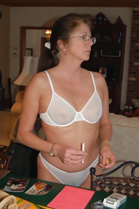 25P Babes in see through bras.4
