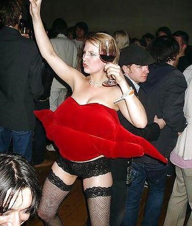 24P Girls caught doing funny things
