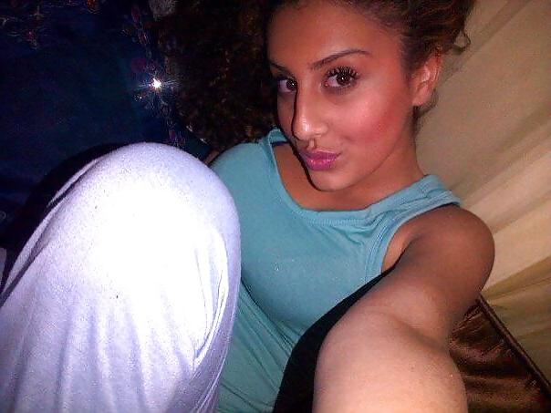 20P Beurette Visage a Sperme 42
