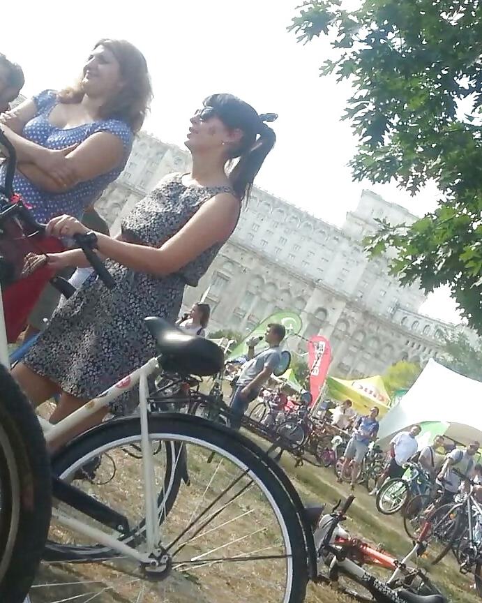 23P Spy sexy women in bicycle romanian