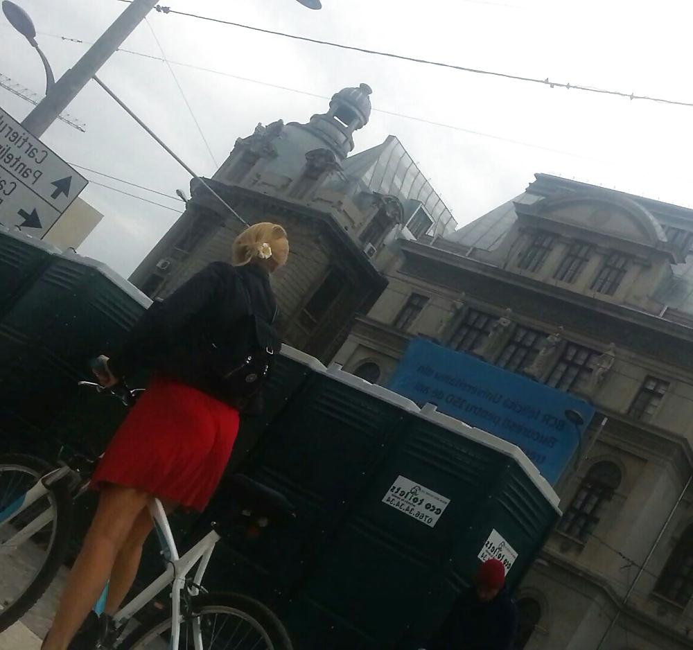 23P Spy sexy women in bicycle romanian