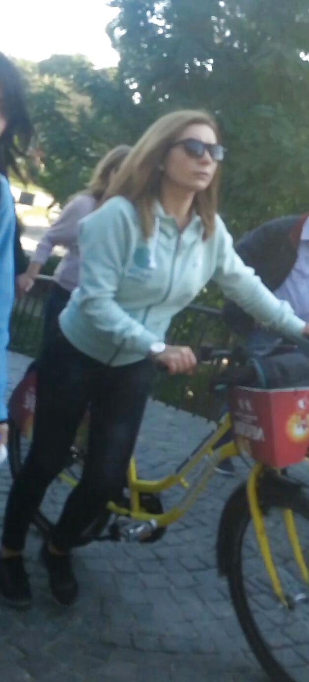 23P Spy sexy women in bicycle romanian