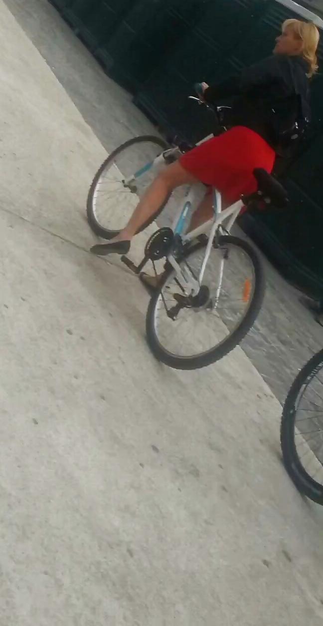 23P Spy sexy women in bicycle romanian