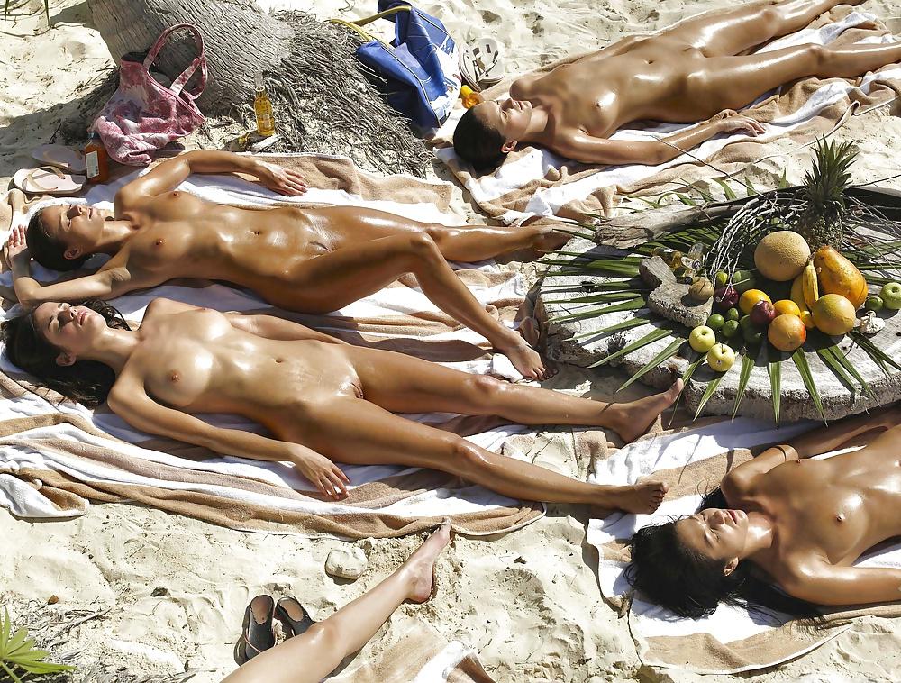 25P Babes at the Beach