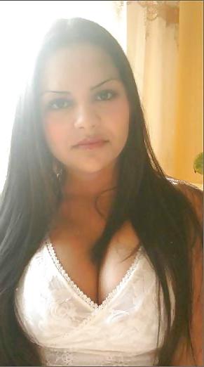10P Romanian Huge Tits Amateur 12