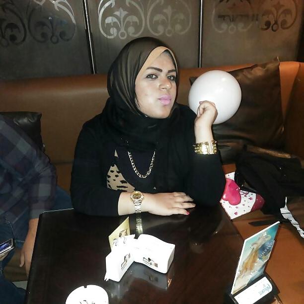 20P Egyptian Big Tits Girls of Alexandria 5 : The Milfs 