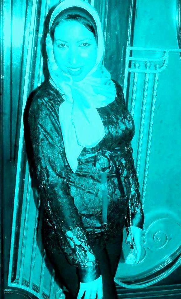 20P Egyptian Big Tits Girls of Alexandria 5 : The Milfs 