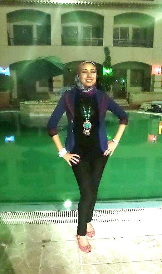 20P Egyptian Big Tits Girls of Alexandria 5 : The Milfs 