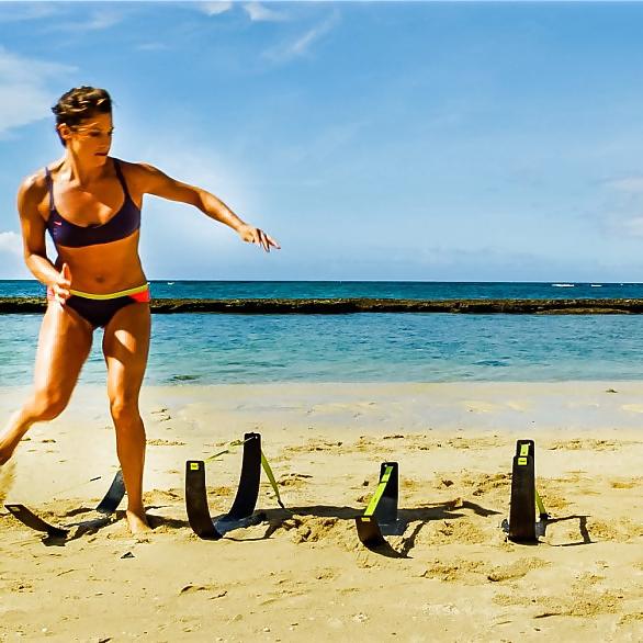 10P Julia Mancuso sehenswert beim Training im Sport-Bikini