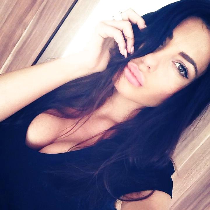22P Hot new Sluts, Babes, Bitches - please comment
