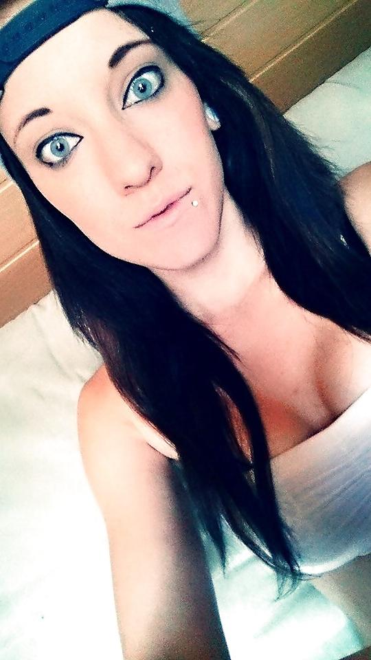 22P Hot new Sluts, Babes, Bitches - please comment