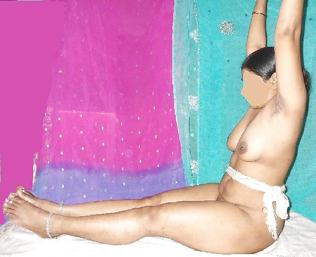 17P Indian nude Yoga