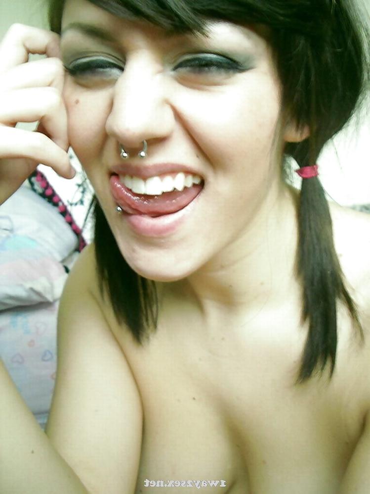 14P Emilia hot n crazy webfound amateur