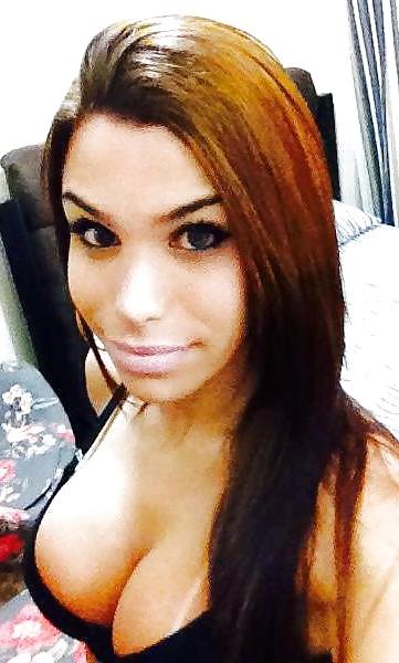 25P Sexy Shemale Babes