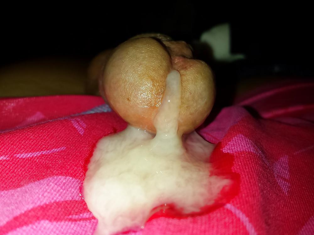 25P Addicted Of The Aroma Of My Own Sperm!