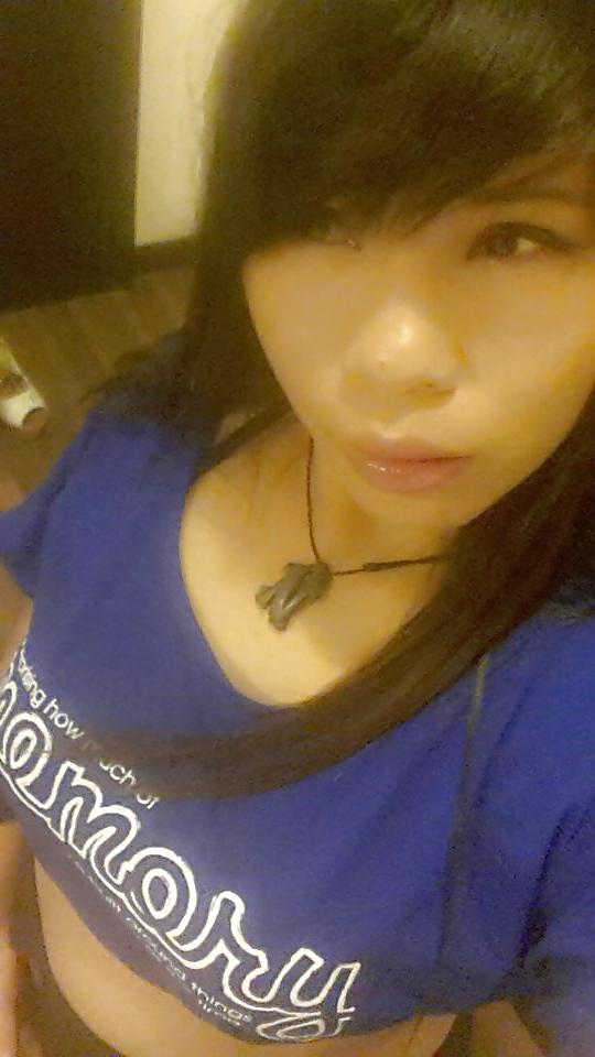 21P Dinda Que Indonesian