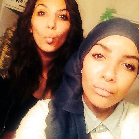 20P Beurette Visage a Sperme 21