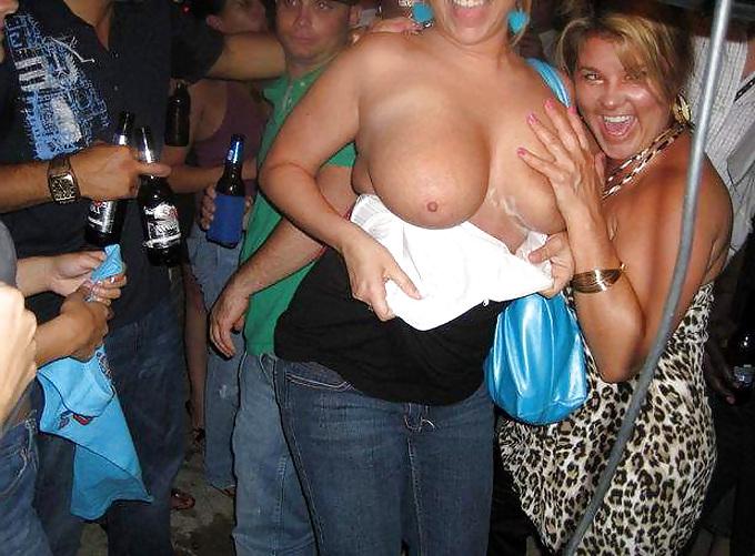 25P Big Boobs Amateurs 13