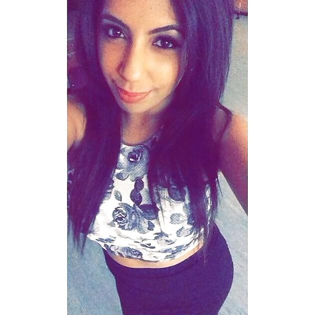 25P Sexy Indian & Paki Women