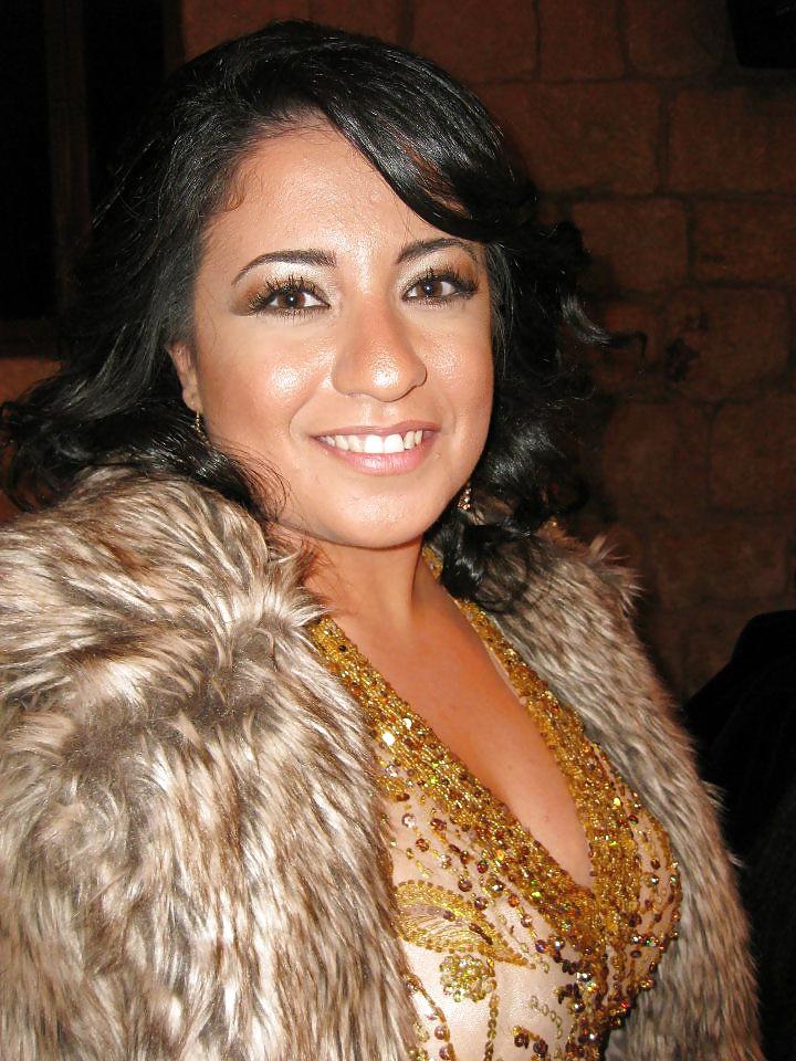 16P Lama beurette BBW avec des formes