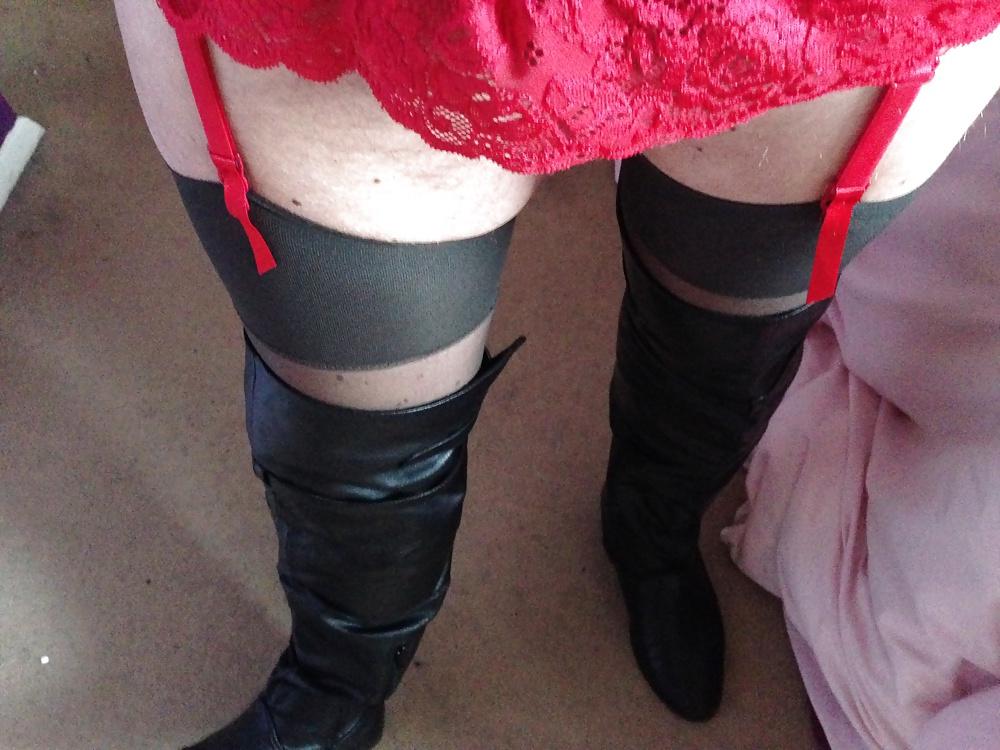 10P Boots and stockings