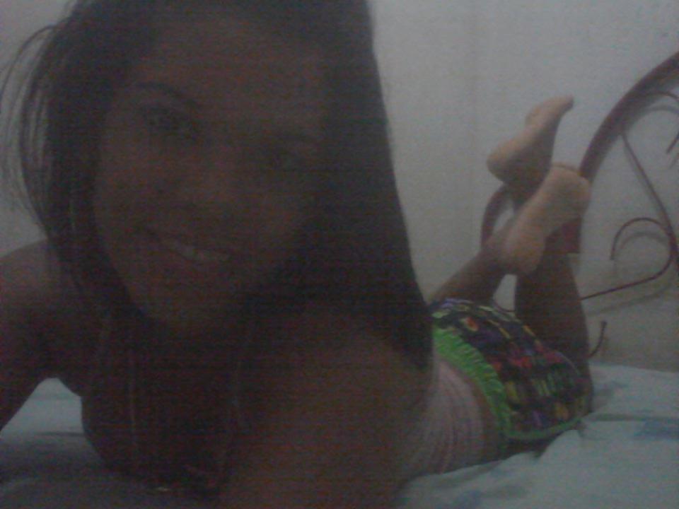 6P Ebony Girl