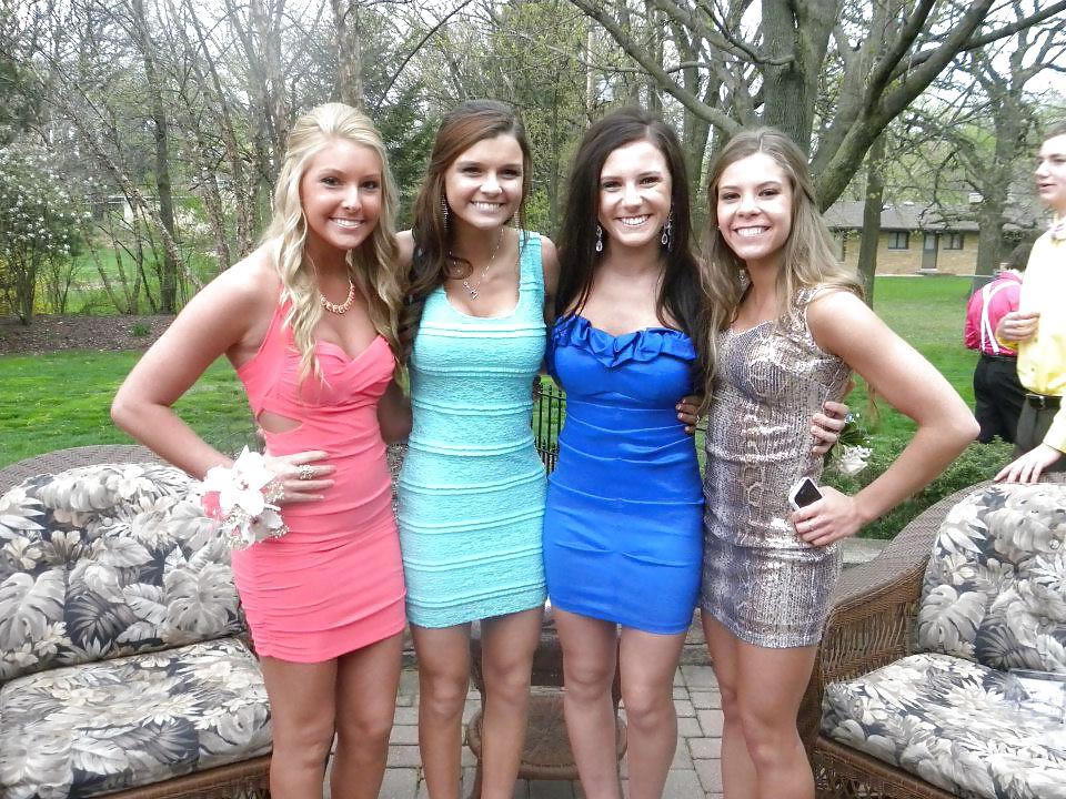 25P Hot amateur babes all dressed up and looking hot