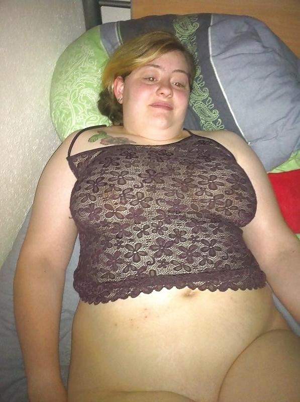 10P 23 year old fatty bbw chubster