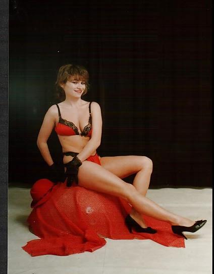 25P Russian married slut Anna Nikolaeva, now lives in the U.S.10