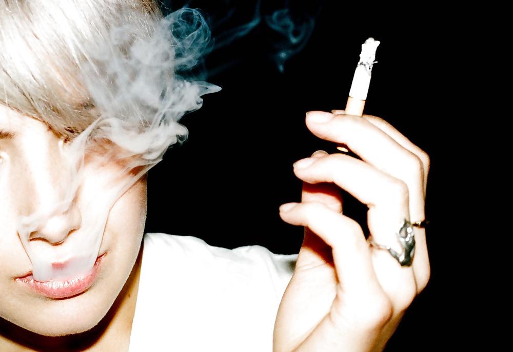 25P Smoking Sexy 13