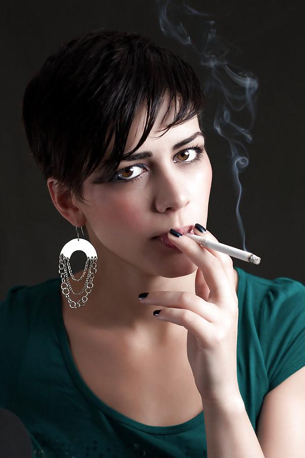 25P Smoking Sexy 13