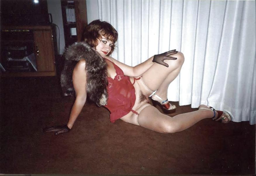 25P Russian married slut Anna Nikolaeva, now lives in the U.S.14