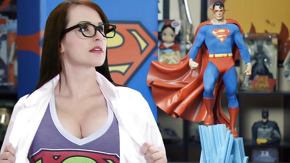 25P Angie Griffin mit BOG BOOBS – Screen Team